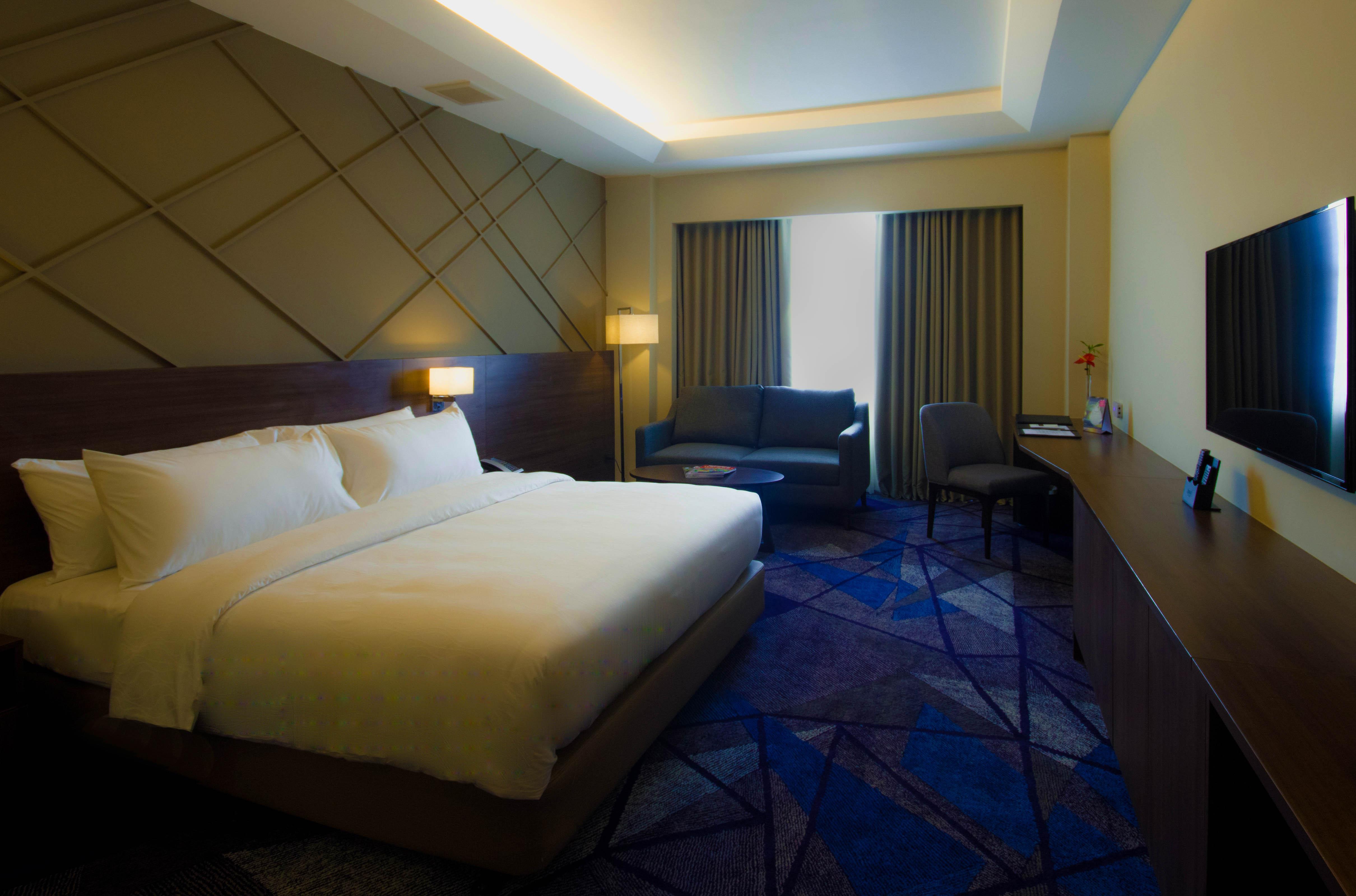 Luxent Hotel 4*