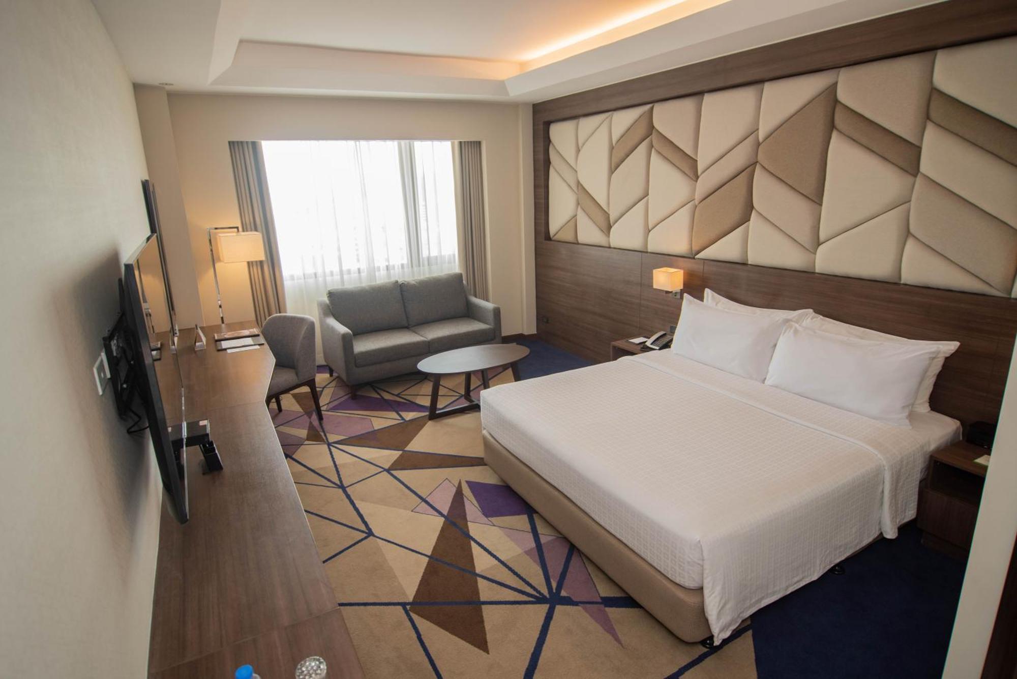 Hotel Luxent 4*