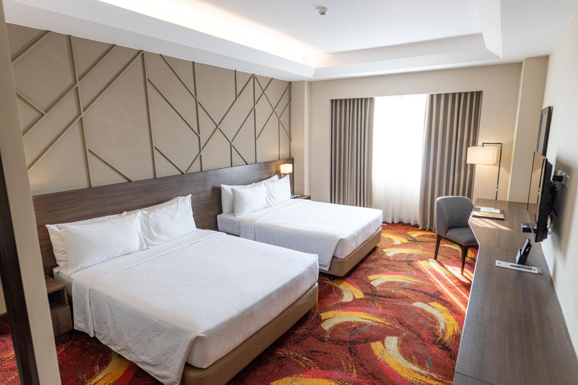 Luxent Hotel Quezon City