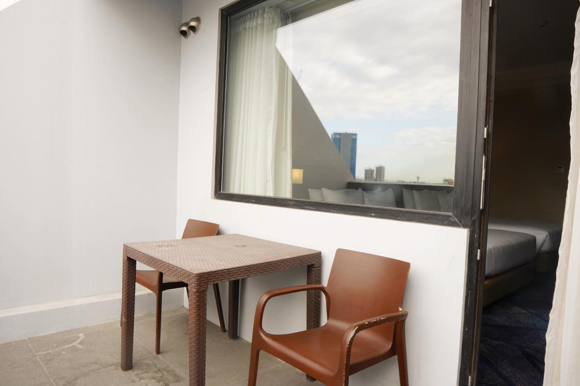 Luxent 4*