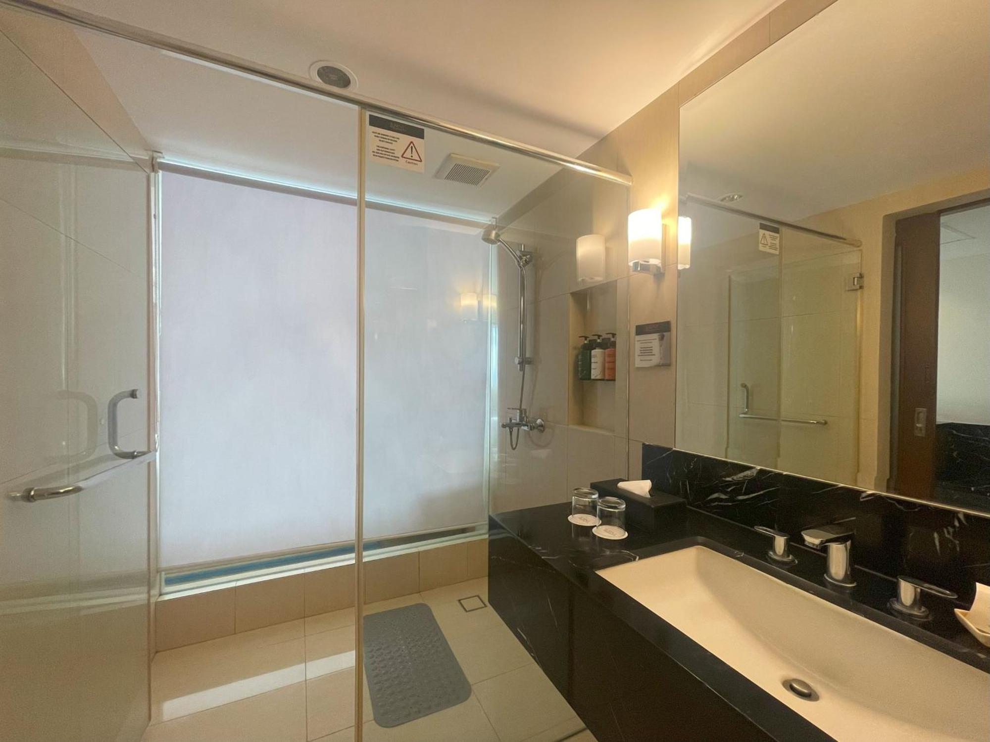 Hotel Luxent 4*
