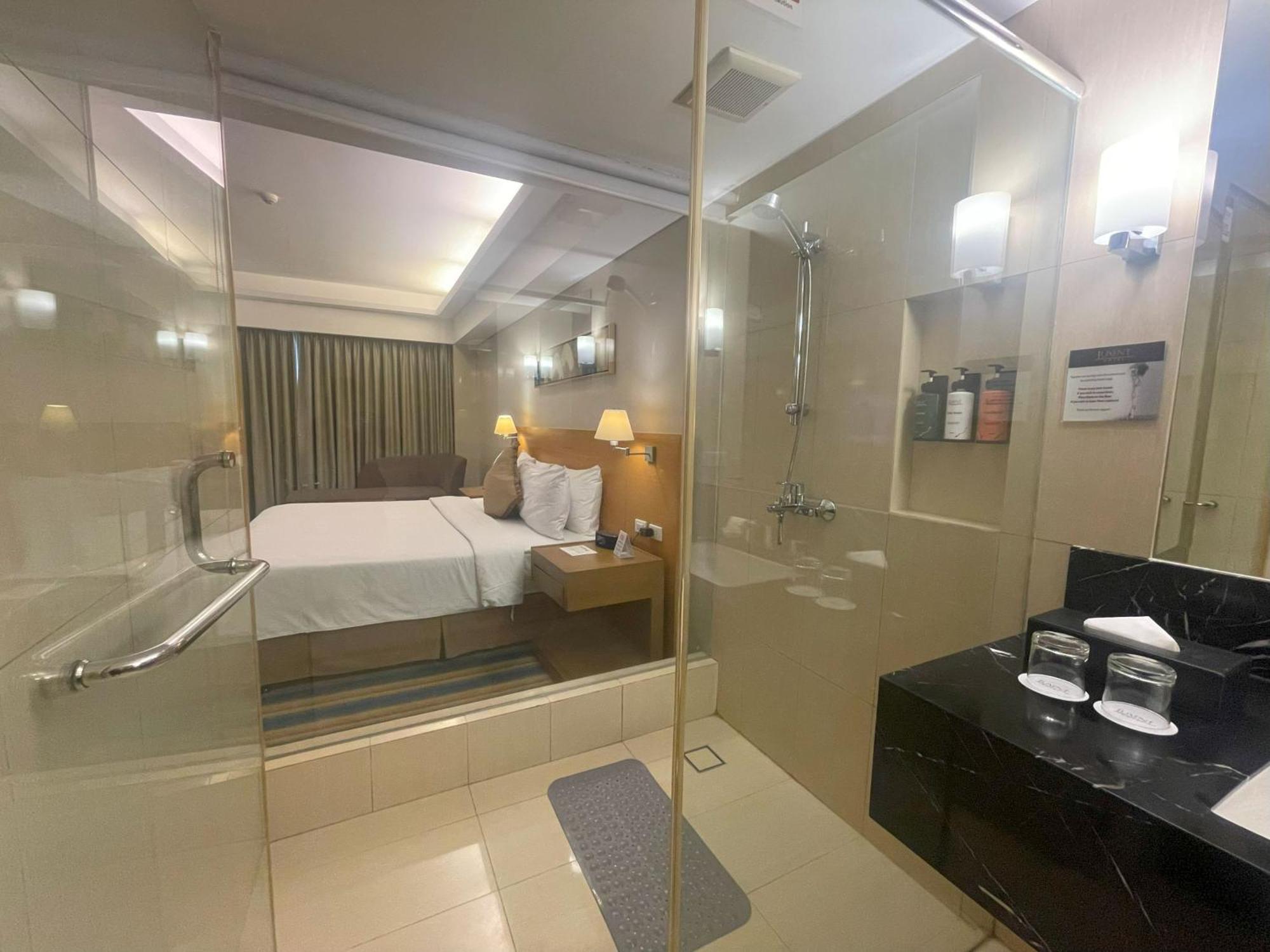 Luxent Hotel