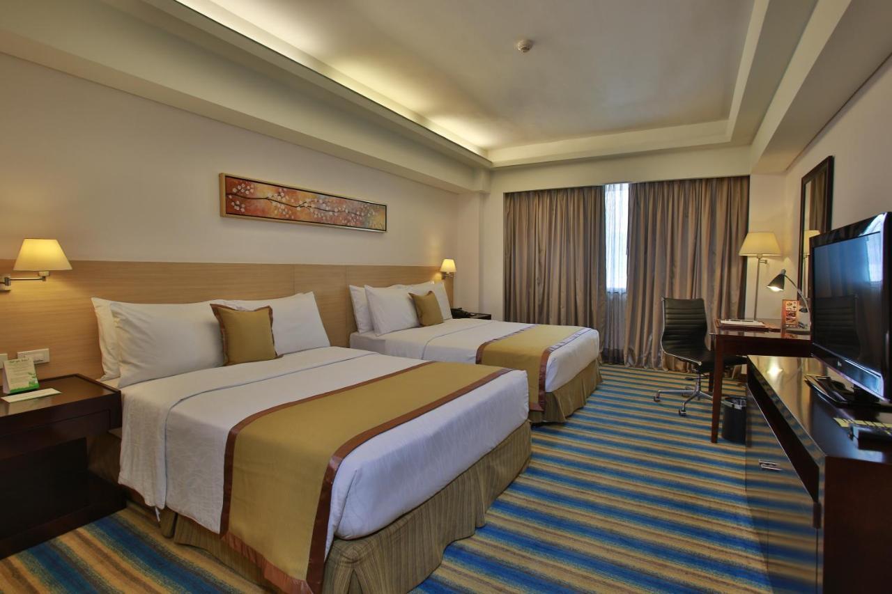 Luxent Hotel Quezon City